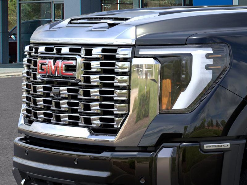 2026 GMC Sierra 3500HD Denali - Photo 13